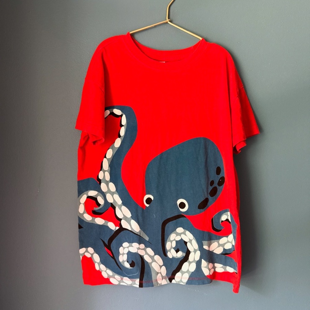 Hanna Andersson Red‎ Octopus T-Shirt